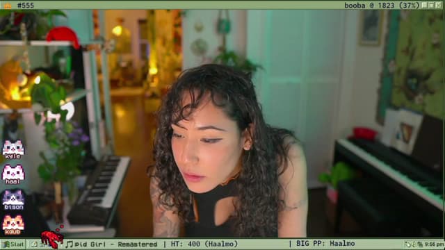 Gallery image thumbnail from TERRA's myfreecams stream on, 05/02/2025, 02:39 image 15 of 20