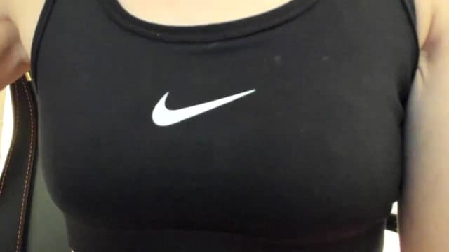 Gallery image thumbnail from Tanya's myfreecams stream on, 05/25/2024, 13:41 image 11 of 20