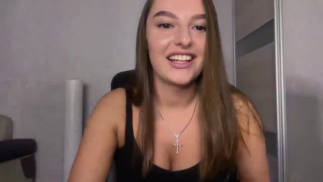 Gallery image thumbnail from Teiaa's myfreecams stream on, 08/17/2025, 14:15 image 3 of 20