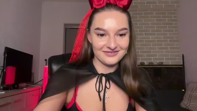 Gallery image thumbnail from Teiaa's myfreecams stream on, 11/01/2025, 16:22 image 14 of 20