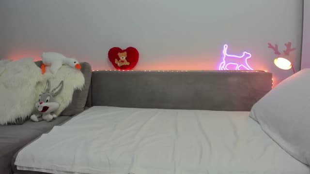 Gallery image thumbnail from Tenar's myfreecams stream on, 10/04/2025, 17:06 image 19 of 20