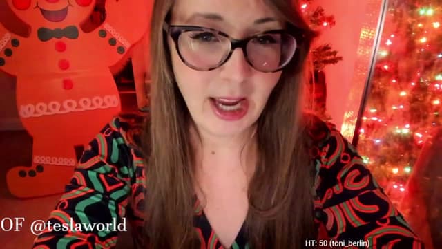 Gallery image thumbnail from Tesla's myfreecams stream on, 12/16/2022, 06:16 image 2 of 20