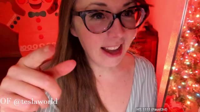 Gallery image thumbnail from Tesla's myfreecams stream on, 12/30/2022, 06:33 image 10 of 20