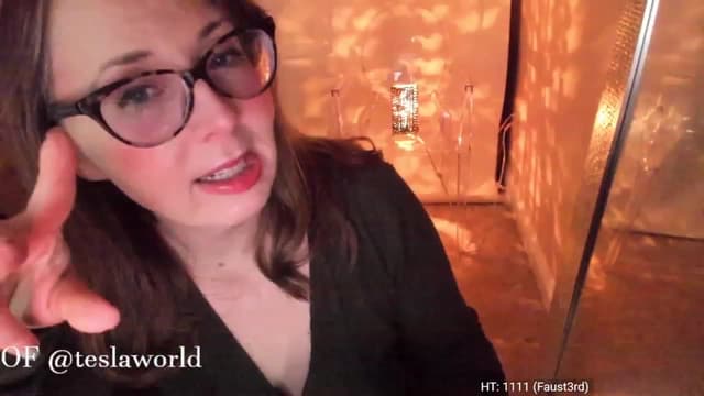 Gallery image thumbnail from Tesla's myfreecams stream on, 03/24/2023, 05:15 image 7 of 20