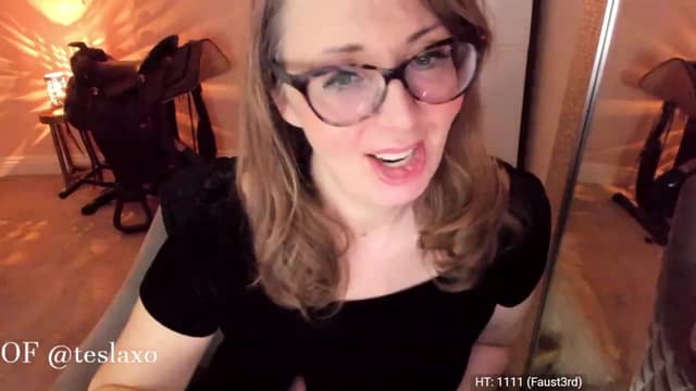 Gallery image thumbnail from Tesla's myfreecams stream on, 05/28/2023, 05:54 image 7 of 20