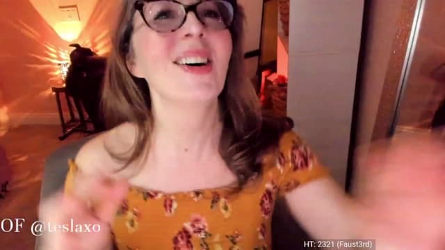 Gallery image thumbnail from Tesla's myfreecams stream on, 06/01/2023, 05:43 image 7 of 20