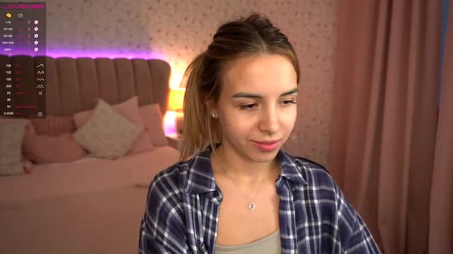 Gallery image thumbnail from Tilli's myfreecams stream on, 12/06/2023, 14:23 image 6 of 20