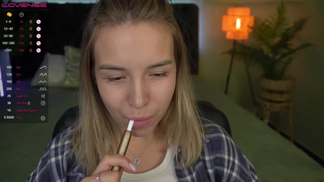 Gallery image thumbnail from Tilli's myfreecams stream on, 12/11/2023, 13:58 image 15 of 20