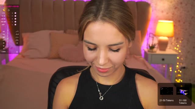 Gallery image thumbnail from Tilli's myfreecams stream on, 12/15/2023, 09:22 image 12 of 20