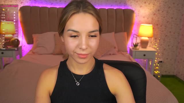 Gallery image thumbnail from Tilli's myfreecams stream on, 12/15/2023, 09:22 image 8 of 20