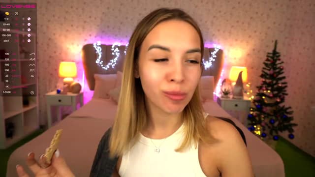 Gallery image thumbnail from Tilli's myfreecams stream on, 12/27/2023, 09:47 image 4 of 20