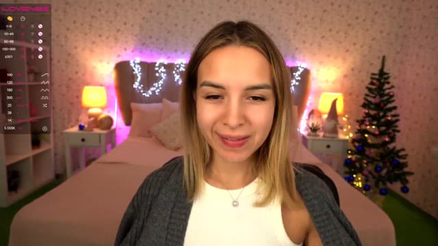 Gallery image thumbnail from Tilli's myfreecams stream on, 12/27/2023, 09:47 image 11 of 20