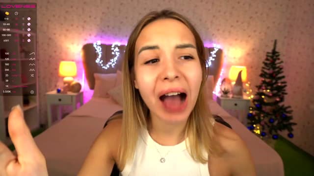 Gallery image thumbnail from Tilli's myfreecams stream on, 12/27/2023, 09:47 image 2 of 20