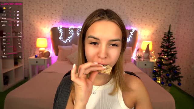 Gallery image thumbnail from Tilli's myfreecams stream on, 12/27/2023, 09:47 image 9 of 20