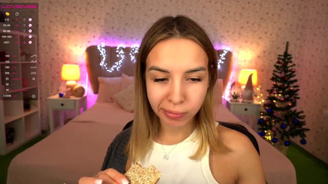 Gallery image thumbnail from Tilli's myfreecams stream on, 12/27/2023, 09:47 image 8 of 20