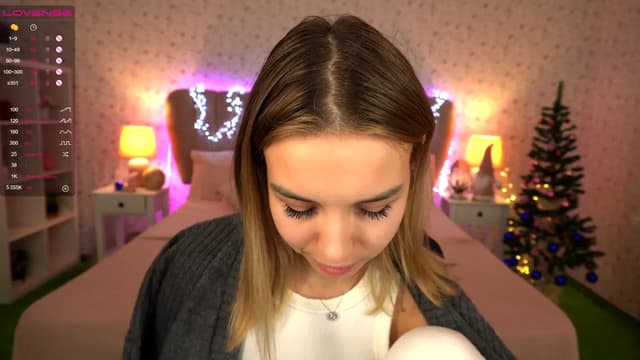 Gallery image thumbnail from Tilli's myfreecams stream on, 12/27/2023, 10:34 image 1 of 20
