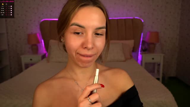 Gallery image thumbnail from Tilli's myfreecams stream on, 02/08/2024, 12:14 image 11 of 20