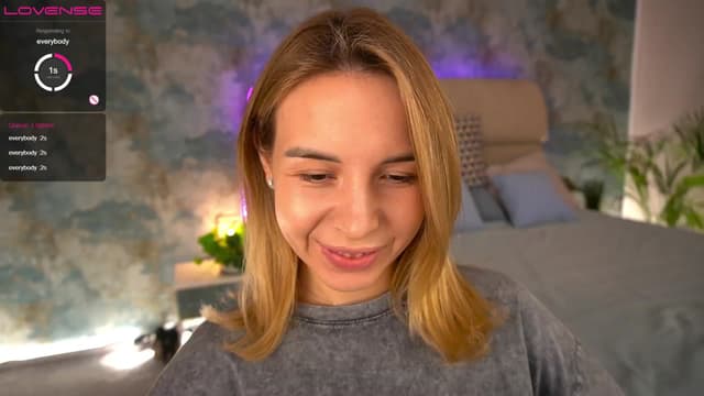 Gallery image thumbnail from Tilli's myfreecams stream on, 02/09/2024, 09:18 image 7 of 20
