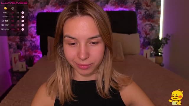 Gallery image thumbnail from Tilli's myfreecams stream on, 02/12/2024, 14:07 image 3 of 20