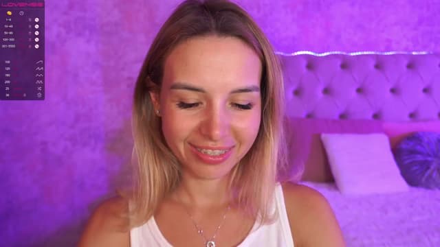Gallery image thumbnail from Tilli's myfreecams stream on, 02/26/2024, 12:31 image 7 of 20