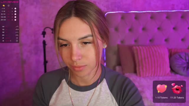 Gallery image thumbnail from Tilli's myfreecams stream on, 03/06/2024, 09:16 image 12 of 20
