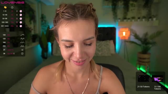Gallery image thumbnail from Tilli's myfreecams stream on, 03/07/2024, 14:06 image 3 of 20