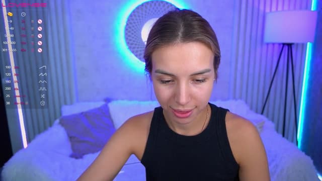 Gallery image thumbnail from Tilli's myfreecams stream on, 03/23/2024, 10:49 image 11 of 20