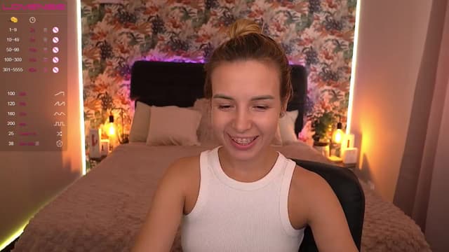 Gallery image thumbnail from Tilli's myfreecams stream on, 03/26/2024, 10:51 image 14 of 20
