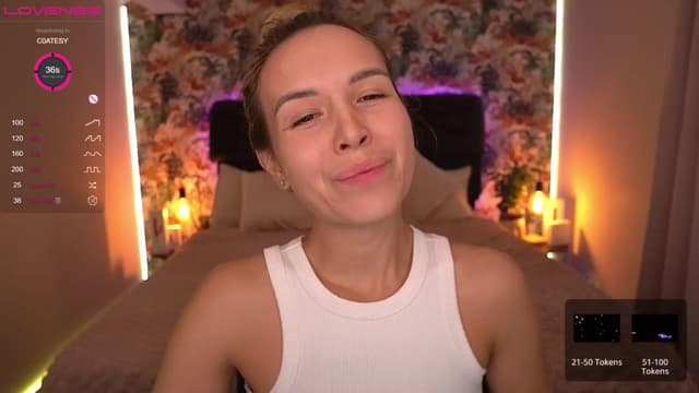 Gallery image thumbnail from Tilli's myfreecams stream on, 03/26/2024, 14:15 image 1 of 20