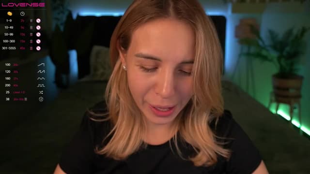 Gallery image thumbnail from Tilli's myfreecams stream on, 04/01/2024, 10:15 image 5 of 20
