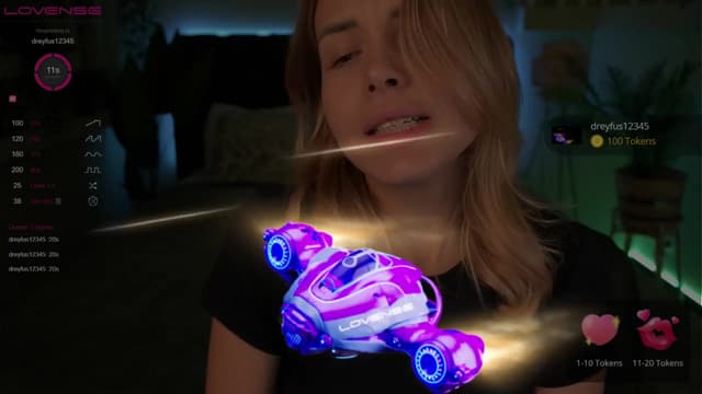 Gallery image thumbnail from Tilli's myfreecams stream on, 04/01/2024, 10:15 image 3 of 20