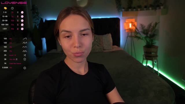 Gallery image thumbnail from Tilli's myfreecams stream on, 04/04/2024, 08:13 image 18 of 20