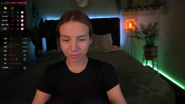 Gallery image thumbnail from Tilli's myfreecams stream on, 04/04/2024, 09:29 image 17 of 20