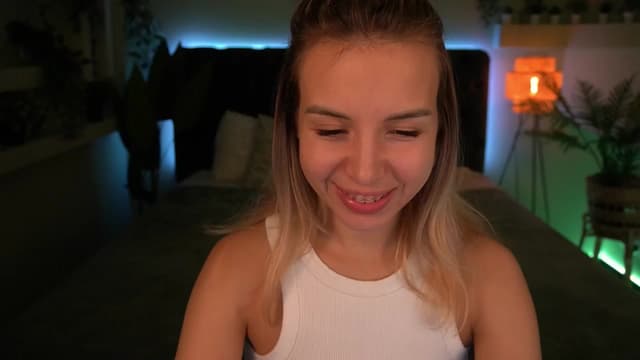 Gallery image thumbnail from Tilli's myfreecams stream on, 04/09/2024, 08:59 image 13 of 20