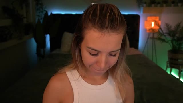Gallery image thumbnail from Tilli's myfreecams stream on, 04/09/2024, 08:59 image 11 of 20