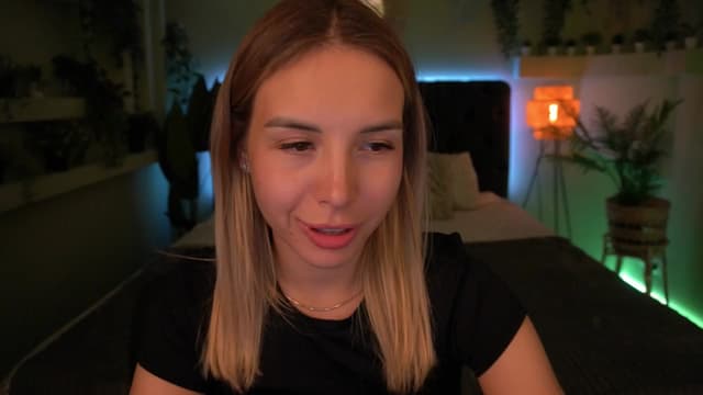Gallery image thumbnail from Tilli's myfreecams stream on, 04/15/2024, 13:00 image 6 of 20