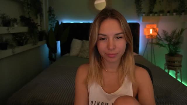Gallery image thumbnail from Tilli's myfreecams stream on, 04/16/2024, 09:04 image 11 of 20