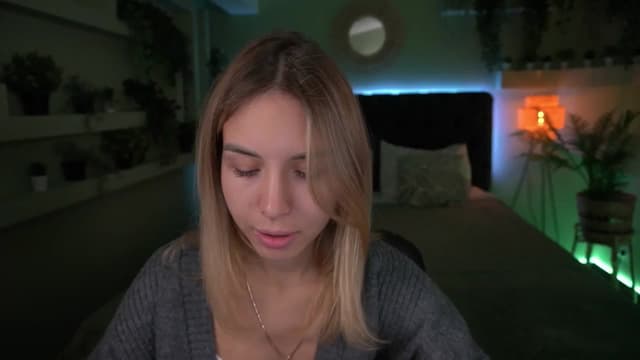 Gallery image thumbnail from Tilli's myfreecams stream on, 04/29/2024, 06:39 image 18 of 20