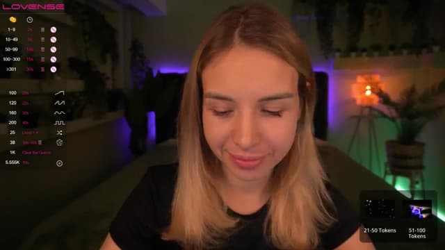 Gallery image thumbnail from Tilli's myfreecams stream on, 05/01/2024, 07:48 image 12 of 20