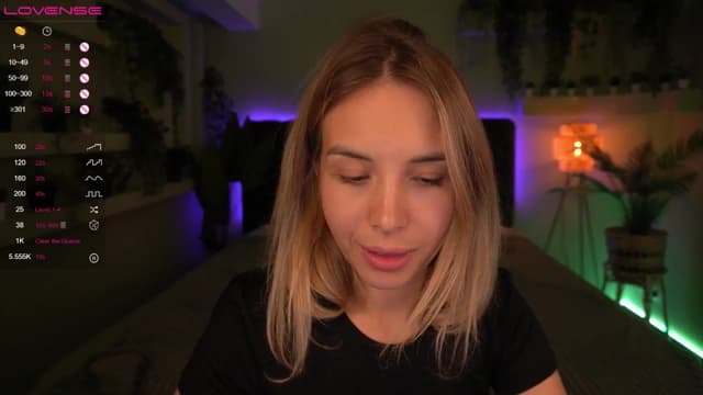 Gallery image thumbnail from Tilli's myfreecams stream on, 05/01/2024, 08:21 image 1 of 20