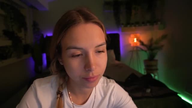 Gallery image thumbnail from Tilli's myfreecams stream on, 05/02/2024, 06:06 image 2 of 20