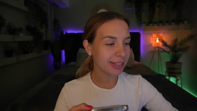 Gallery image thumbnail from Tilli's myfreecams stream on, 05/02/2024, 11:53 image 11 of 20