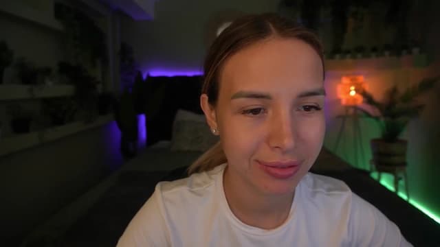 Gallery image thumbnail from Tilli's myfreecams stream on, 05/02/2024, 11:53 image 7 of 20