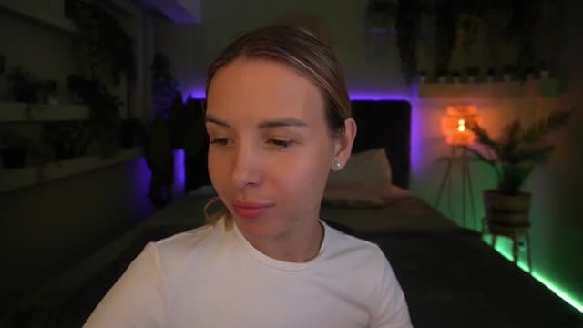 Gallery image thumbnail from Tilli's myfreecams stream on, 05/02/2024, 13:14 image 11 of 20