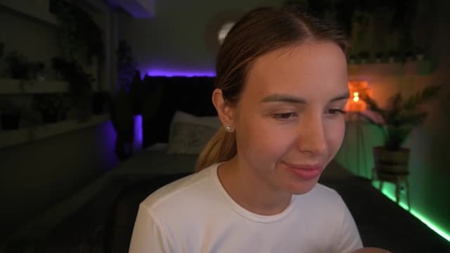 Gallery image thumbnail from Tilli's myfreecams stream on, 05/02/2024, 13:14 image 8 of 20