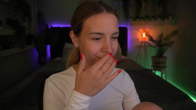 Gallery image thumbnail from Tilli's myfreecams stream on, 05/02/2024, 13:14 image 20 of 20