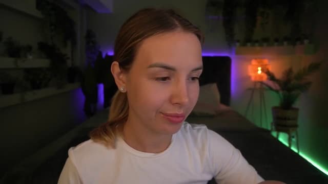 Gallery image thumbnail from Tilli's myfreecams stream on, 05/02/2024, 13:14 image 2 of 20