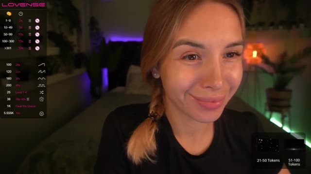 Gallery image thumbnail from Tilli's myfreecams stream on, 05/03/2024, 06:21 image 11 of 20