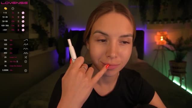 Gallery image thumbnail from Tilli's myfreecams stream on, 05/03/2024, 09:36 image 4 of 20