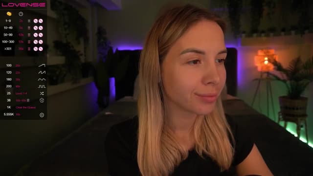 Gallery image thumbnail from Tilli's myfreecams stream on, 05/04/2024, 09:29 image 18 of 20